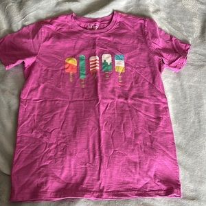 Girls L.L. Bean T-shirt worn twice. In excellent condition.